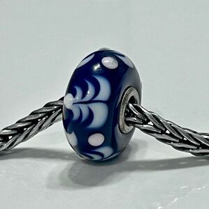 Authentic Trollbeads Magic Winter Bead White